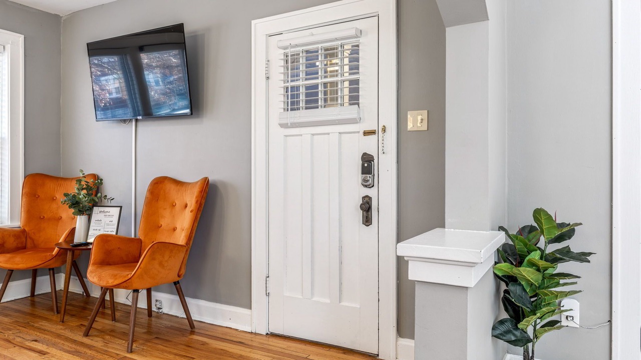 Photo of Livingroom in St. Louis