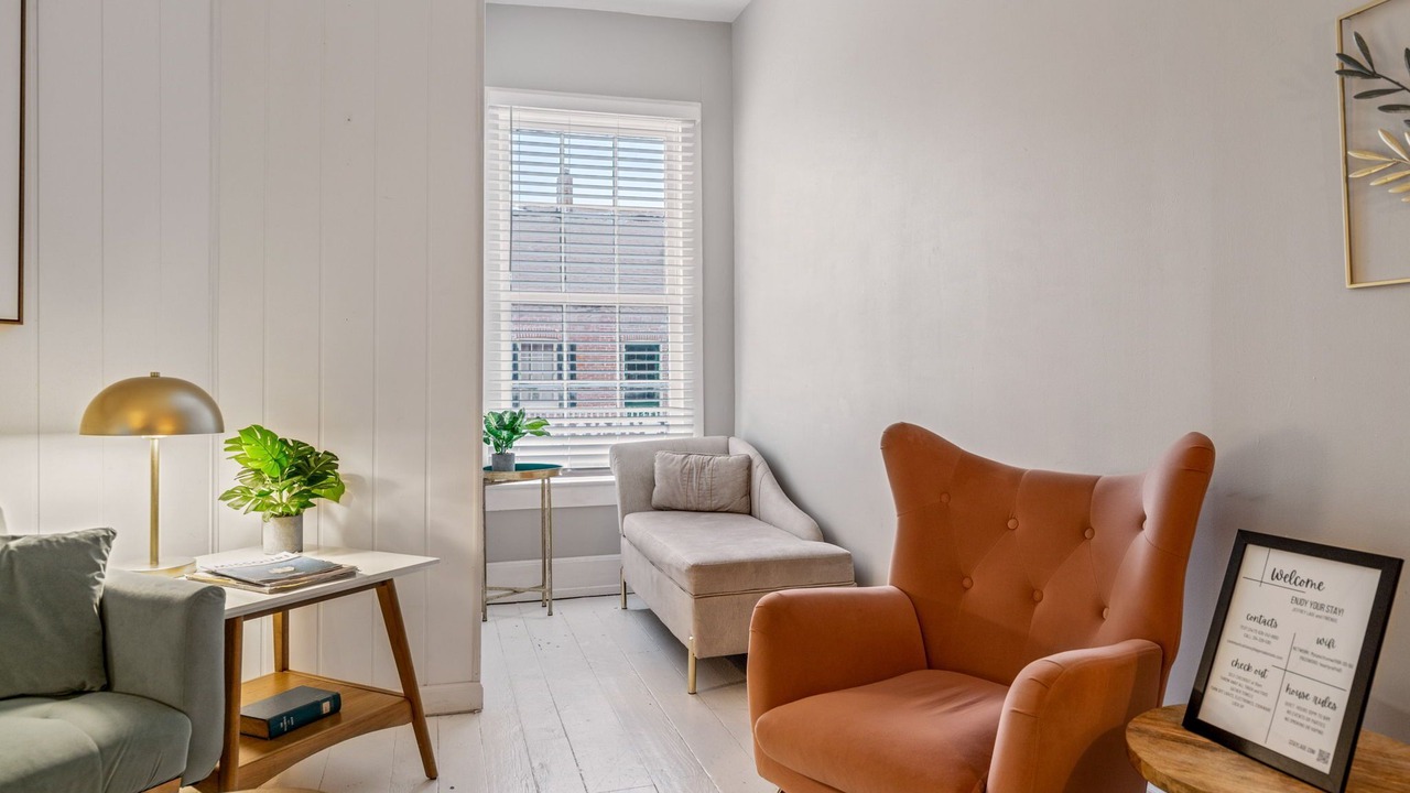 Photo of Livingroom in St. Charles