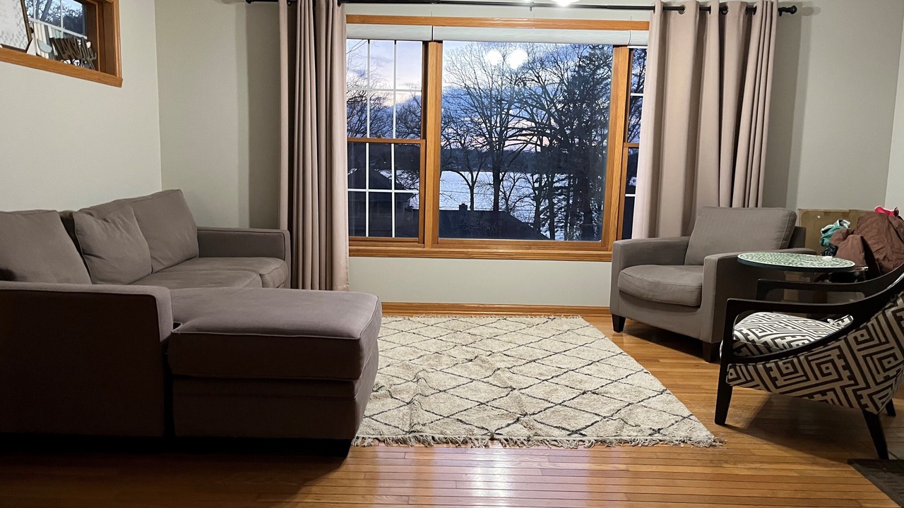 Photo of Livingroom in Solon Mills