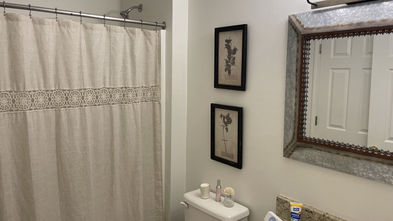 Photo of Bathroom in Dadeville