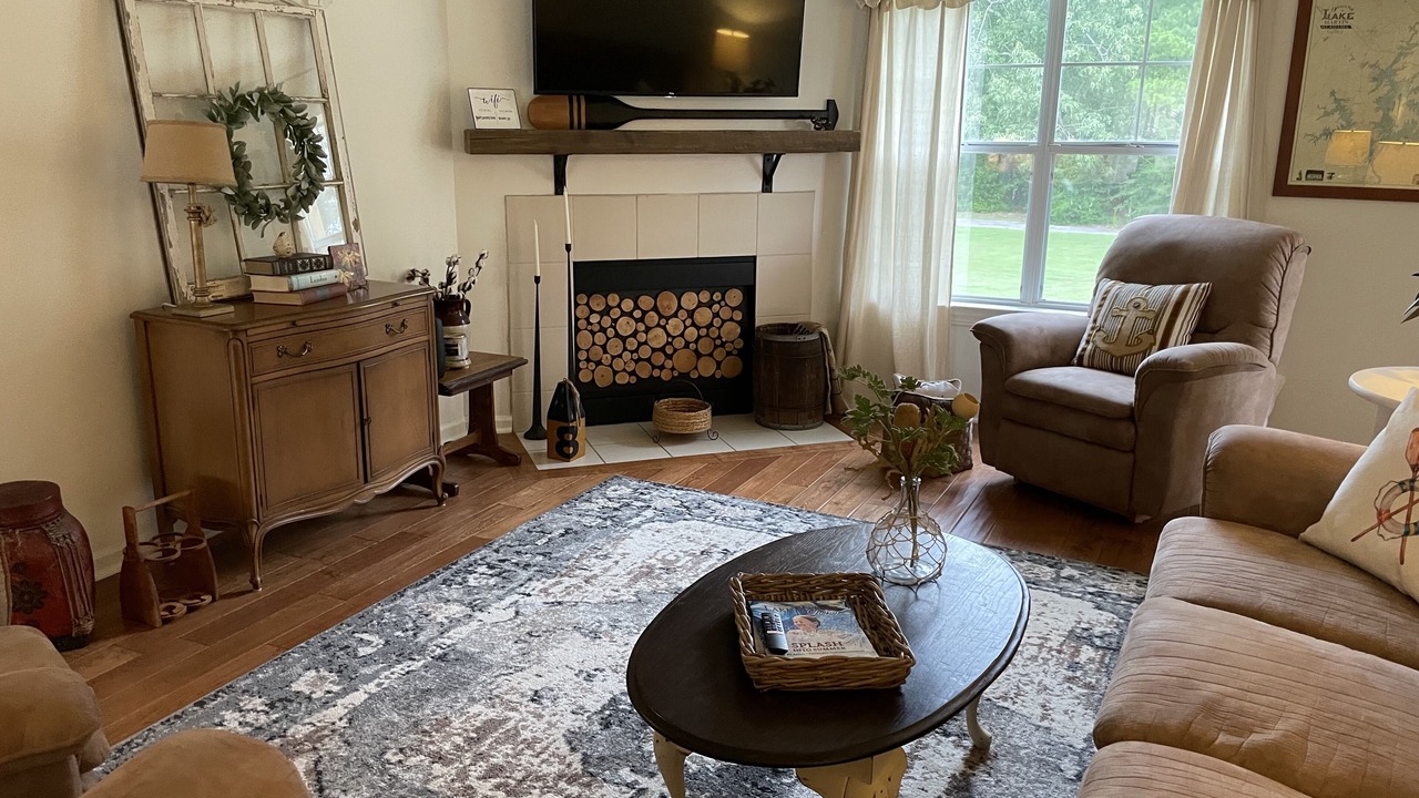 Photo of Bedroom in Dadeville