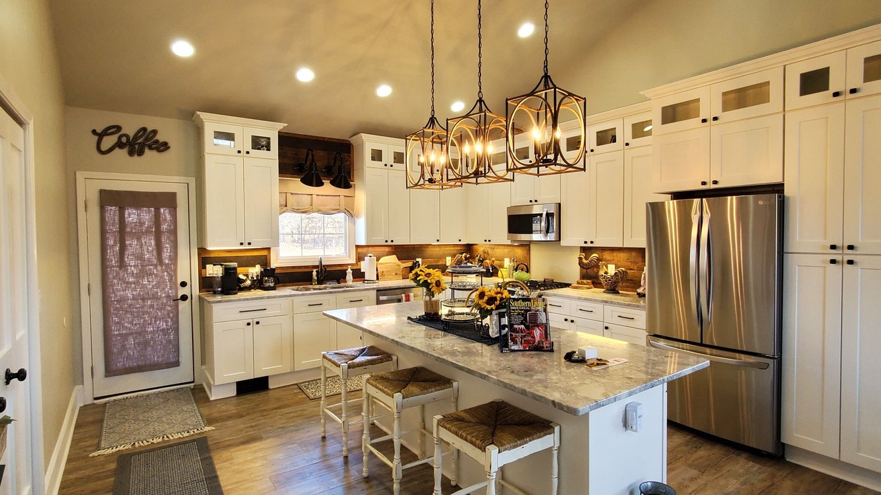 Photo of Kitchen in Clay