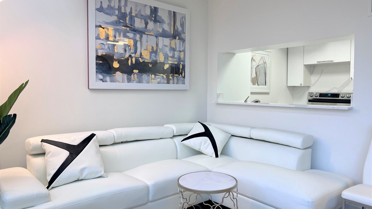 Photo of Livingroom in St. Lawrence