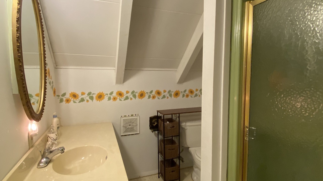 Photo of Bathroom in Reeders