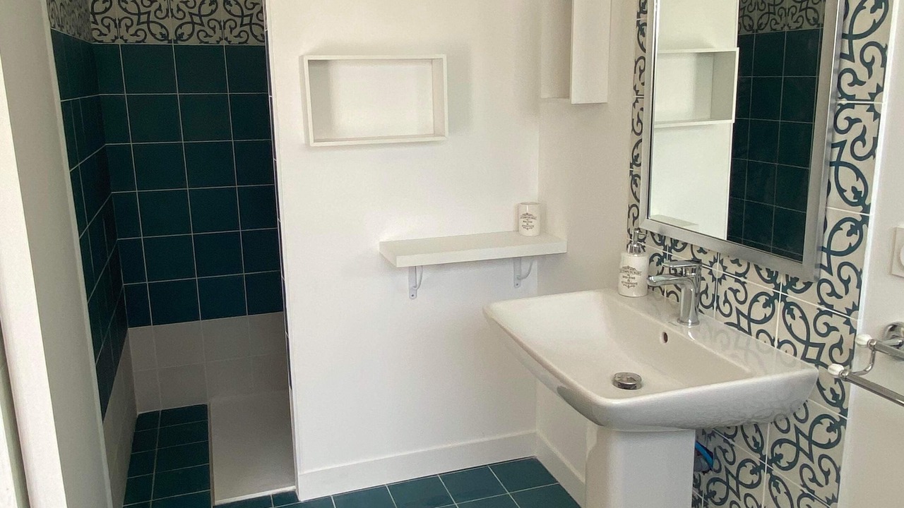 Photo of Bathroom in Montesquieu-des-Alberes
