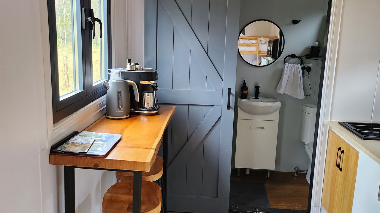 Photo of Others in Hartley