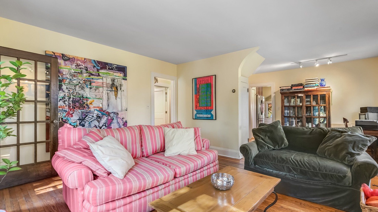 Photo of Livingroom in Croton-on-Hudson