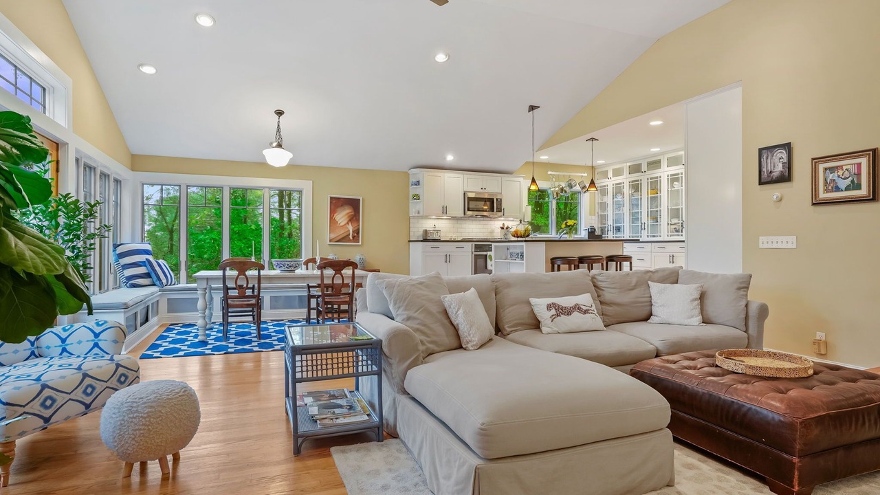 Photo of Livingroom in Croton-on-Hudson