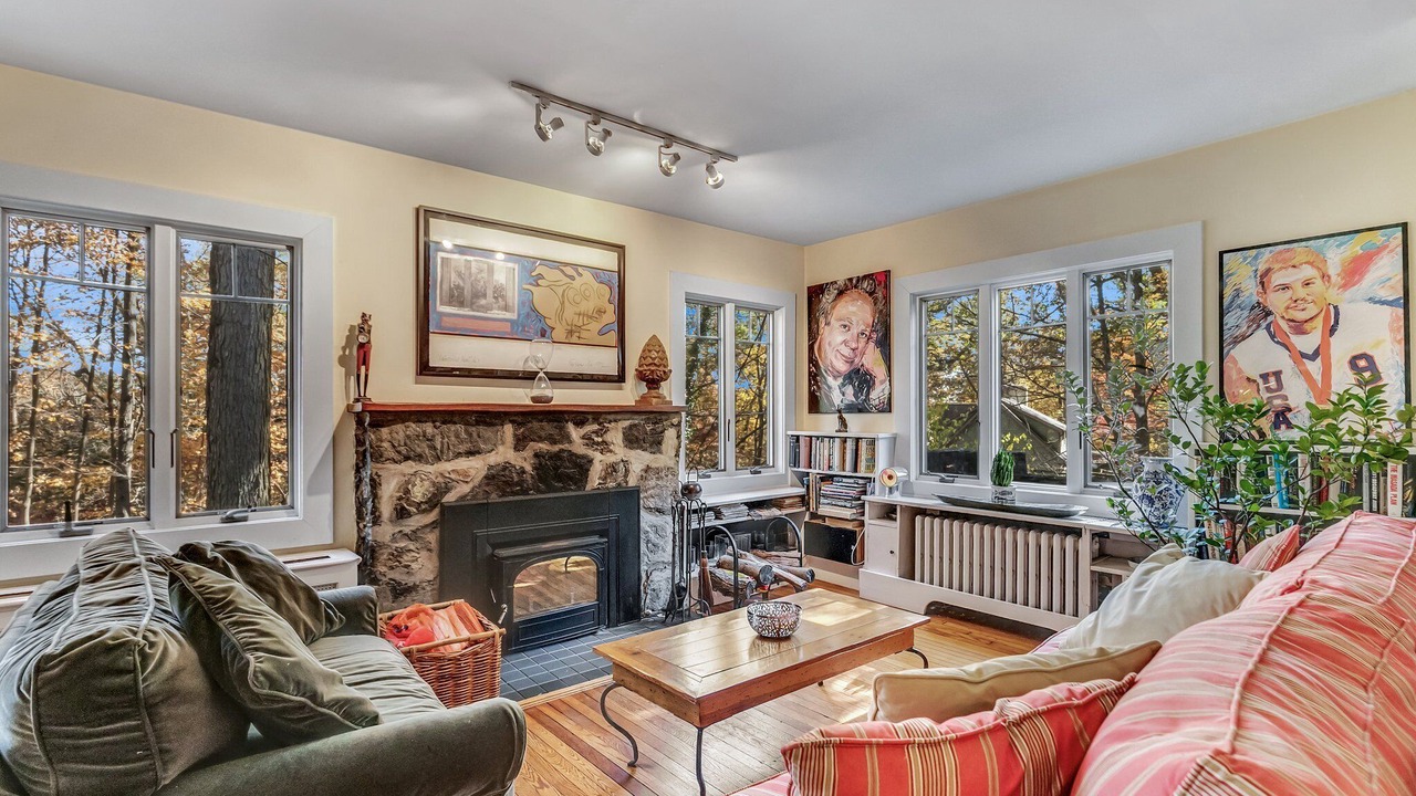 Photo of Livingroom in Croton-on-Hudson