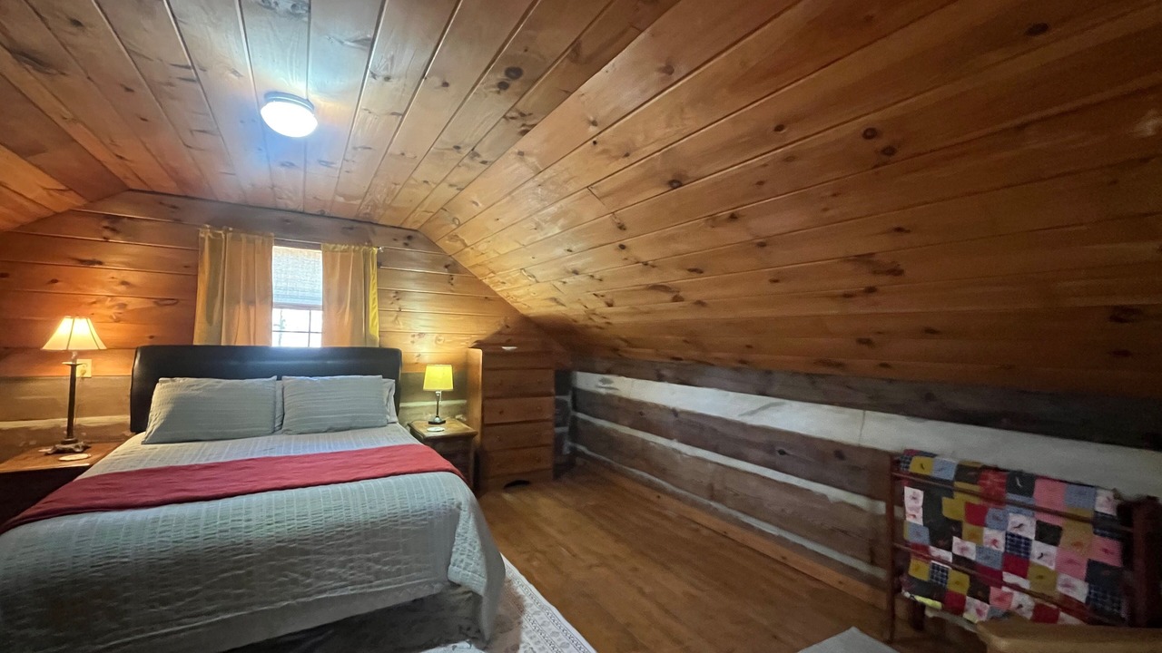 Photo of Bedroom in Chatsworth