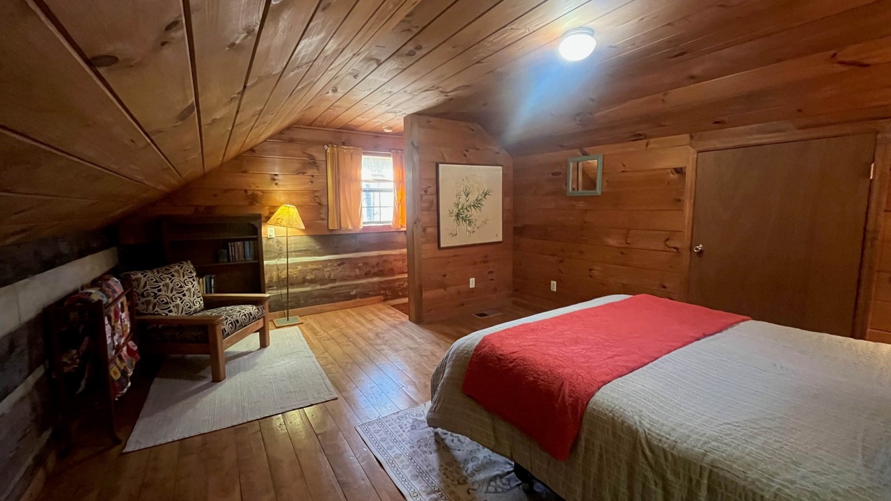 Photo of Bedroom in Chatsworth