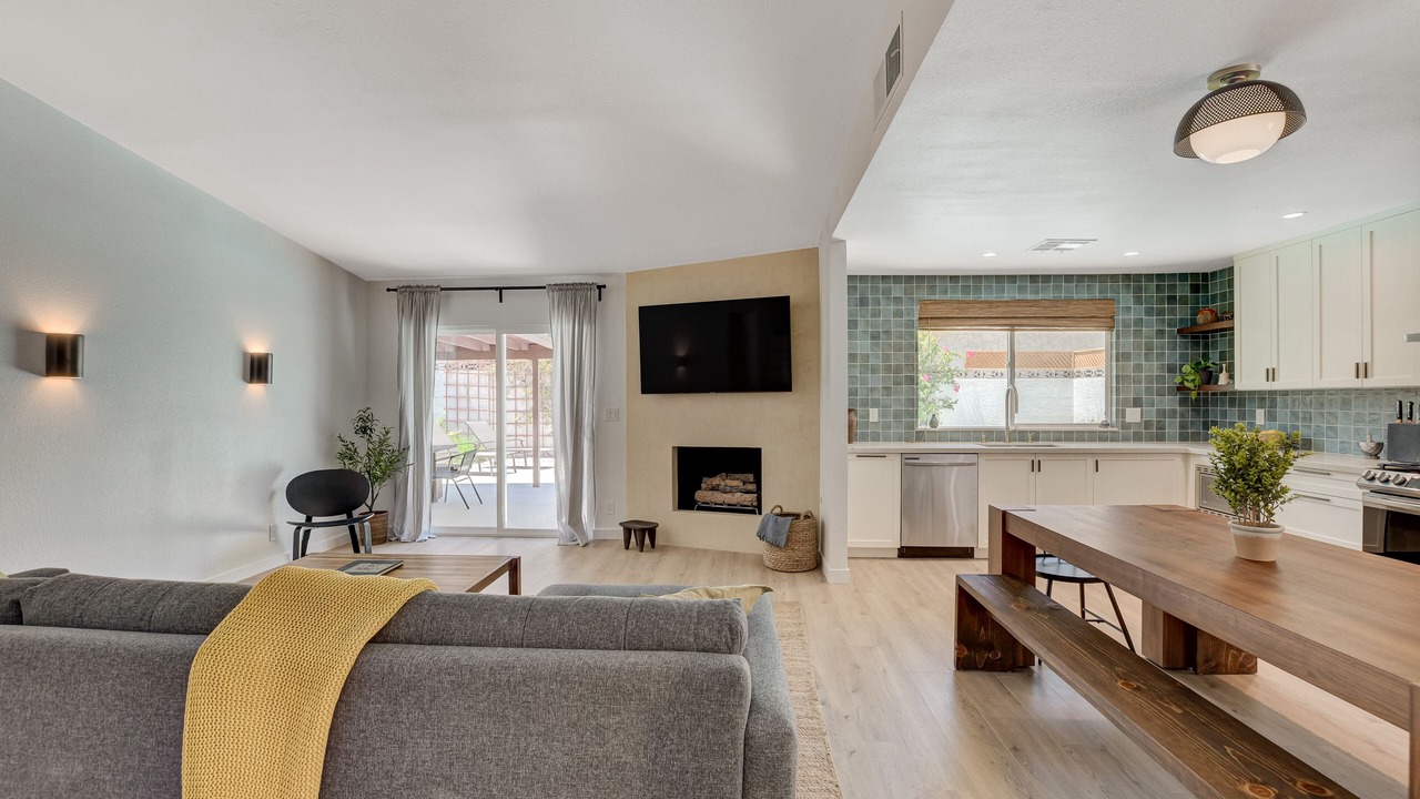 Photo of Livingroom in Paradise