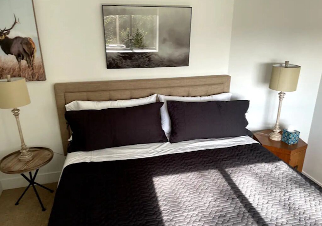 Photo of Bedroom in Cottonwood Heights