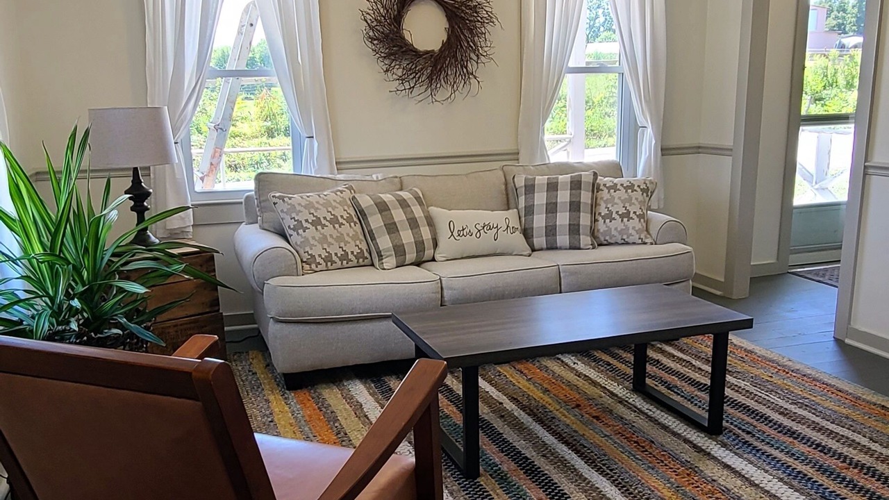 Photo of Livingroom in Gardiner