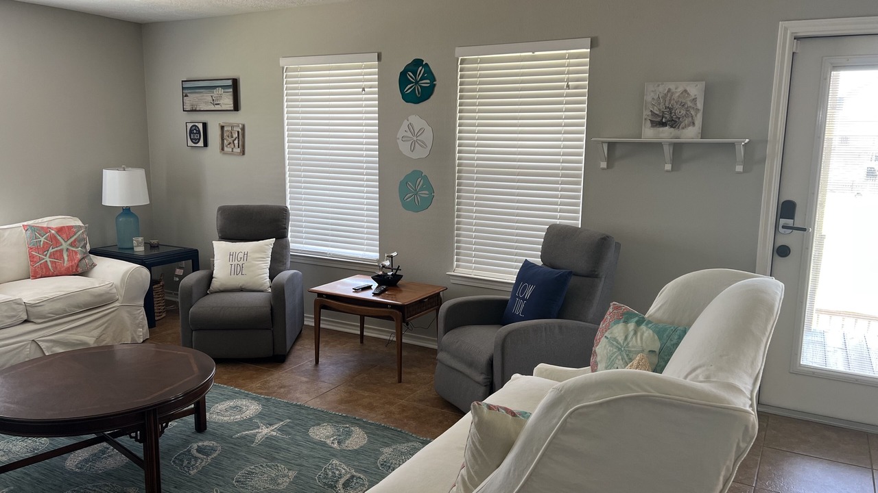Photo of Livingroom in Port Bolivar