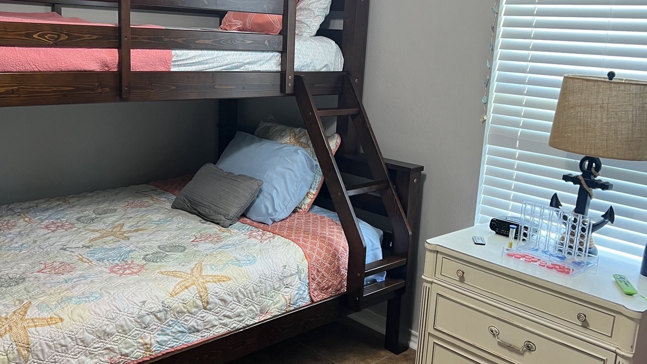 Photo of Bedroom in Port Bolivar