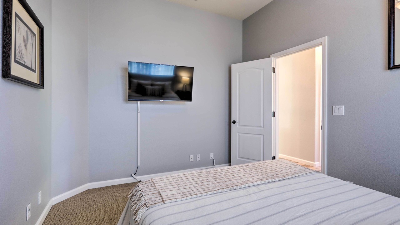 Photo of Bedroom in Folsom
