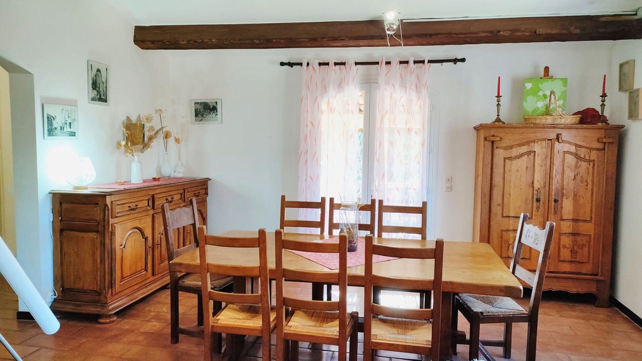 Photo of Livingroom in Bagnols-en-Foret