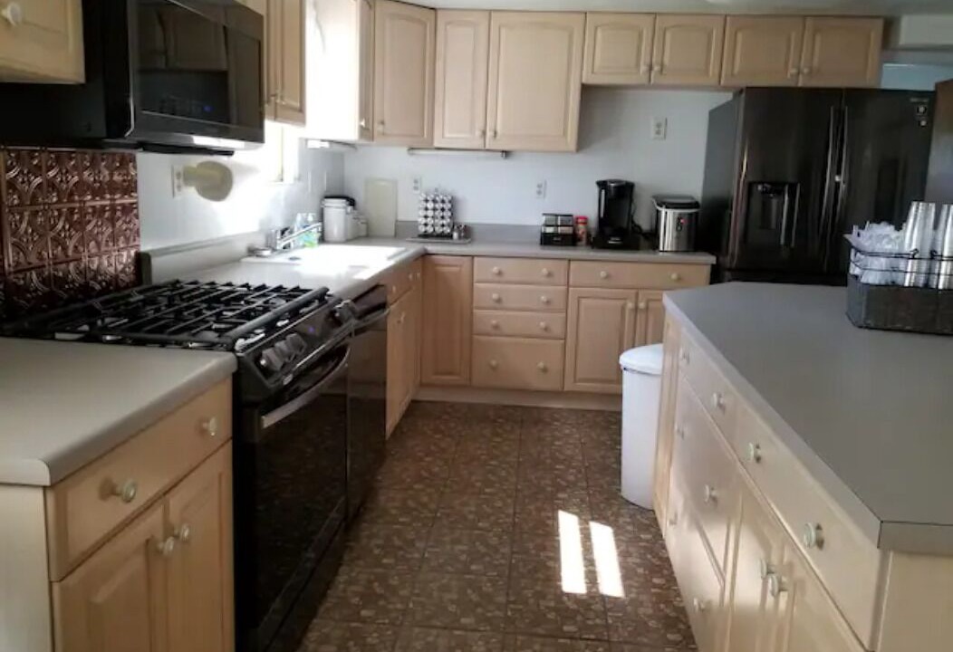 Photo of Others in Hague