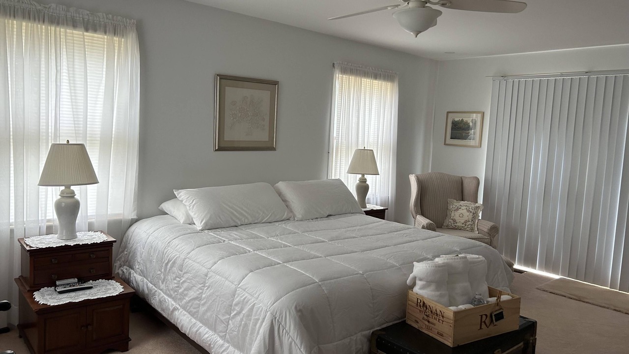 Photo of Others in Hague