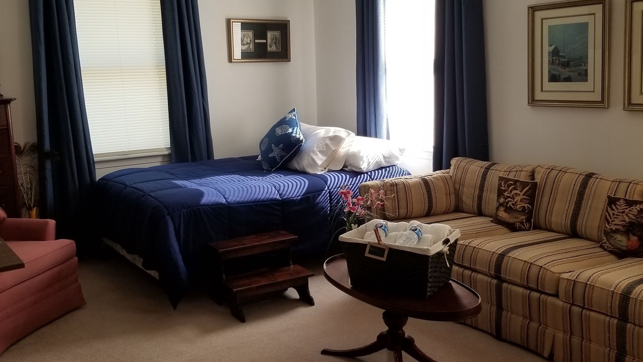 Photo of Others in Hague