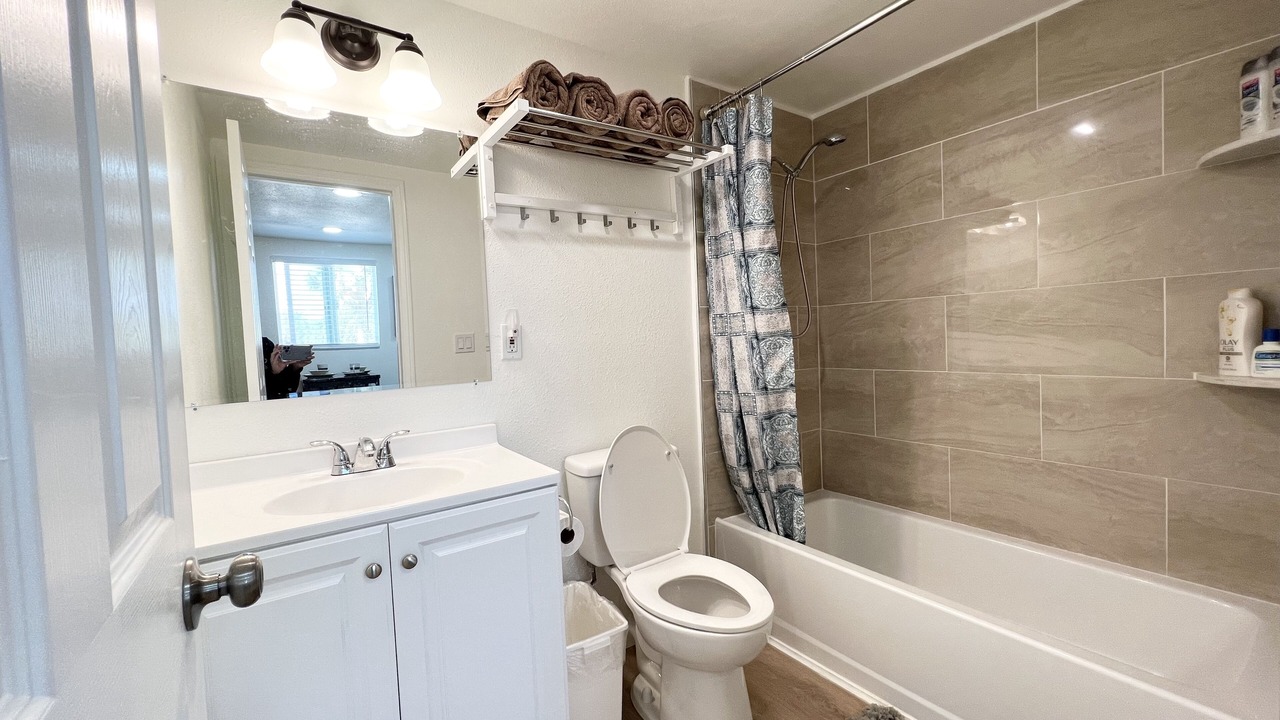 Photo of Bathroom in Quartz Hill