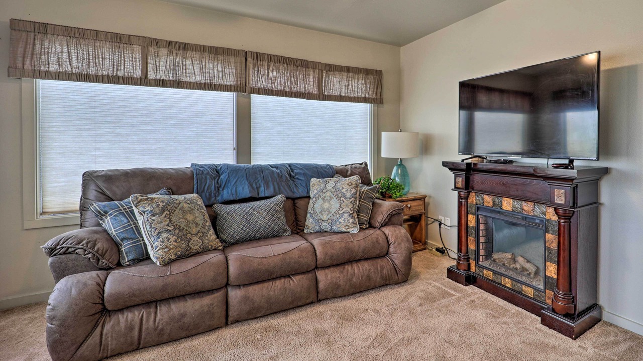 Photo of Bedroom in Grove