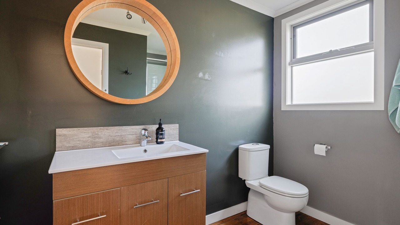 Photo of Bathroom in Ventnor