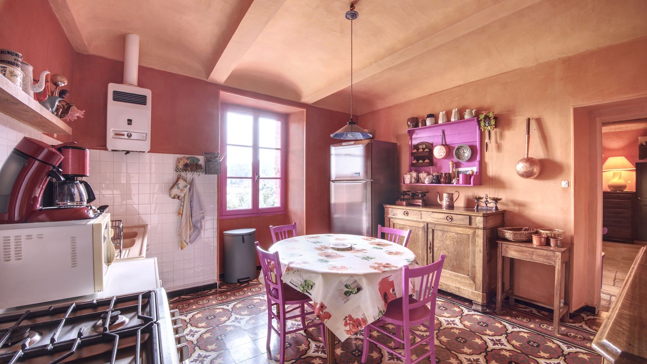 Photo of Kitchen in Courry