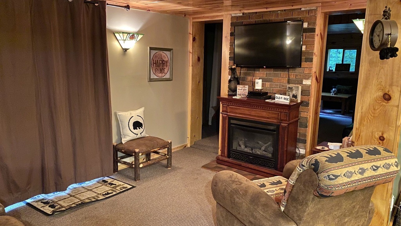 Photo of Livingroom in Town of Webb