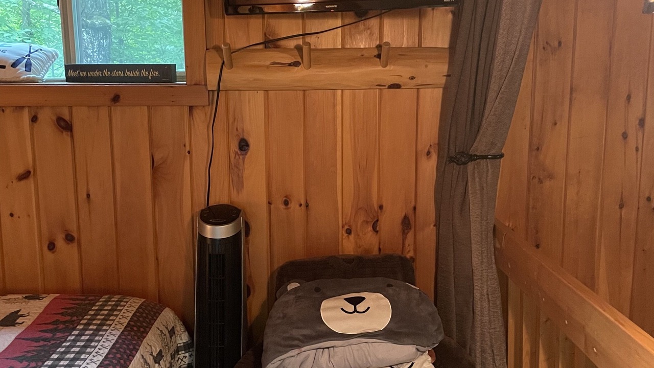 Photo of Bedroom in Town of Webb