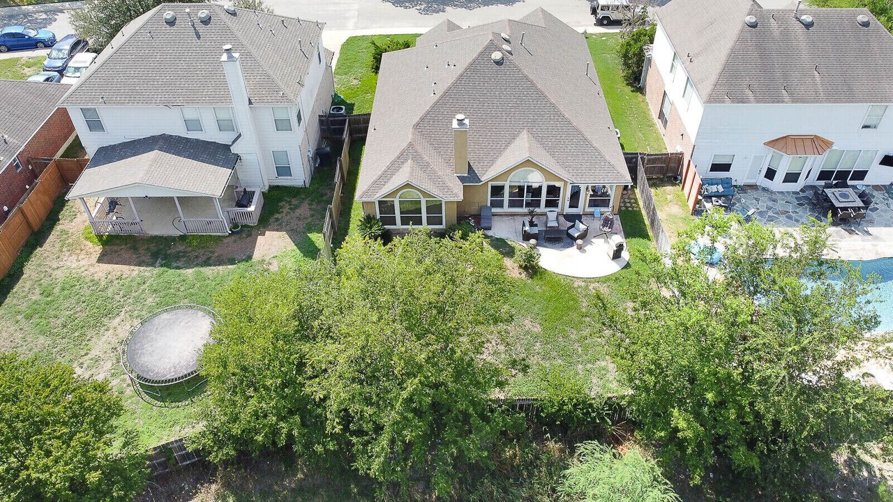 Photo of Outdoor in Woodridge