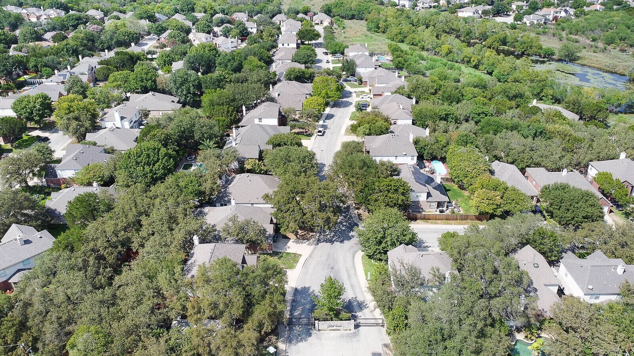 Photo of Outdoor in Woodridge