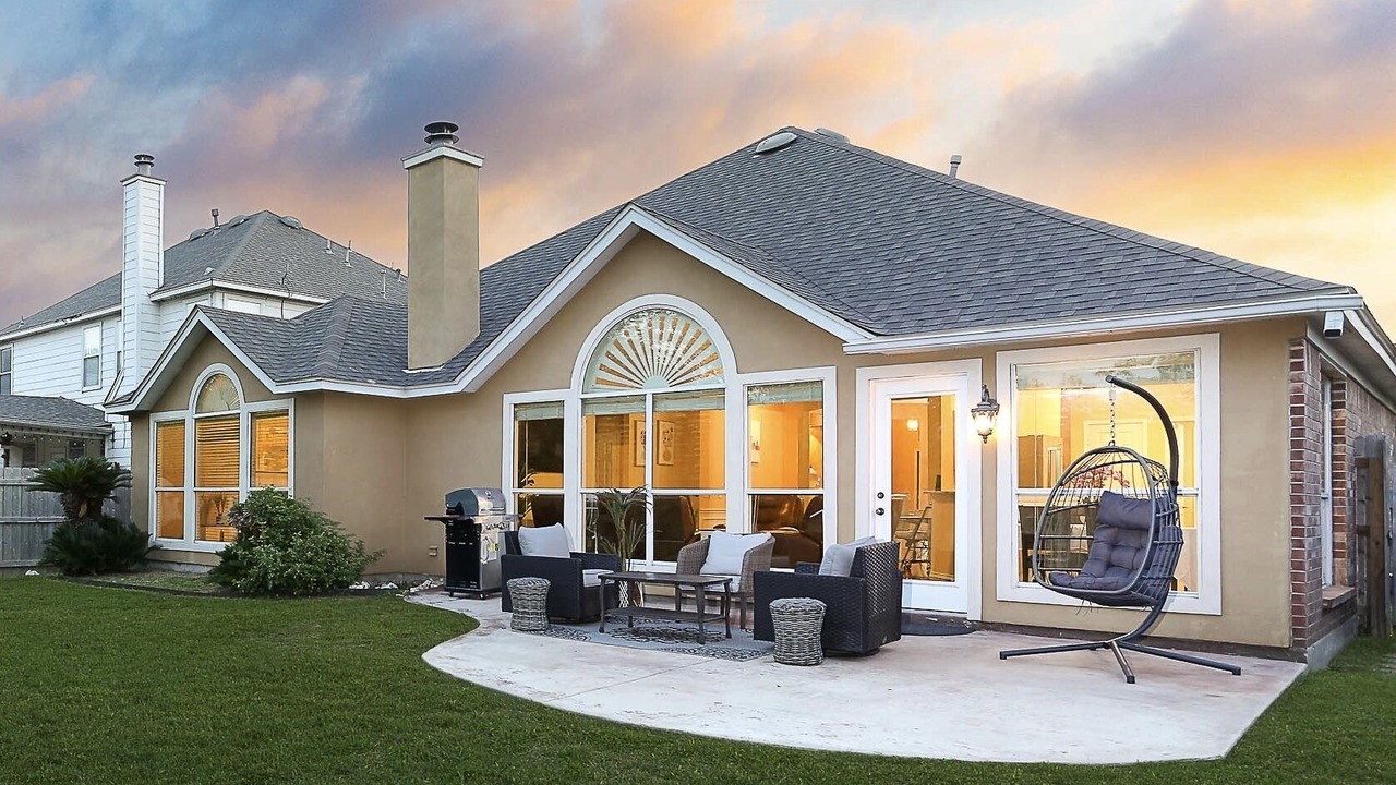 Photo of Outdoor in Woodridge