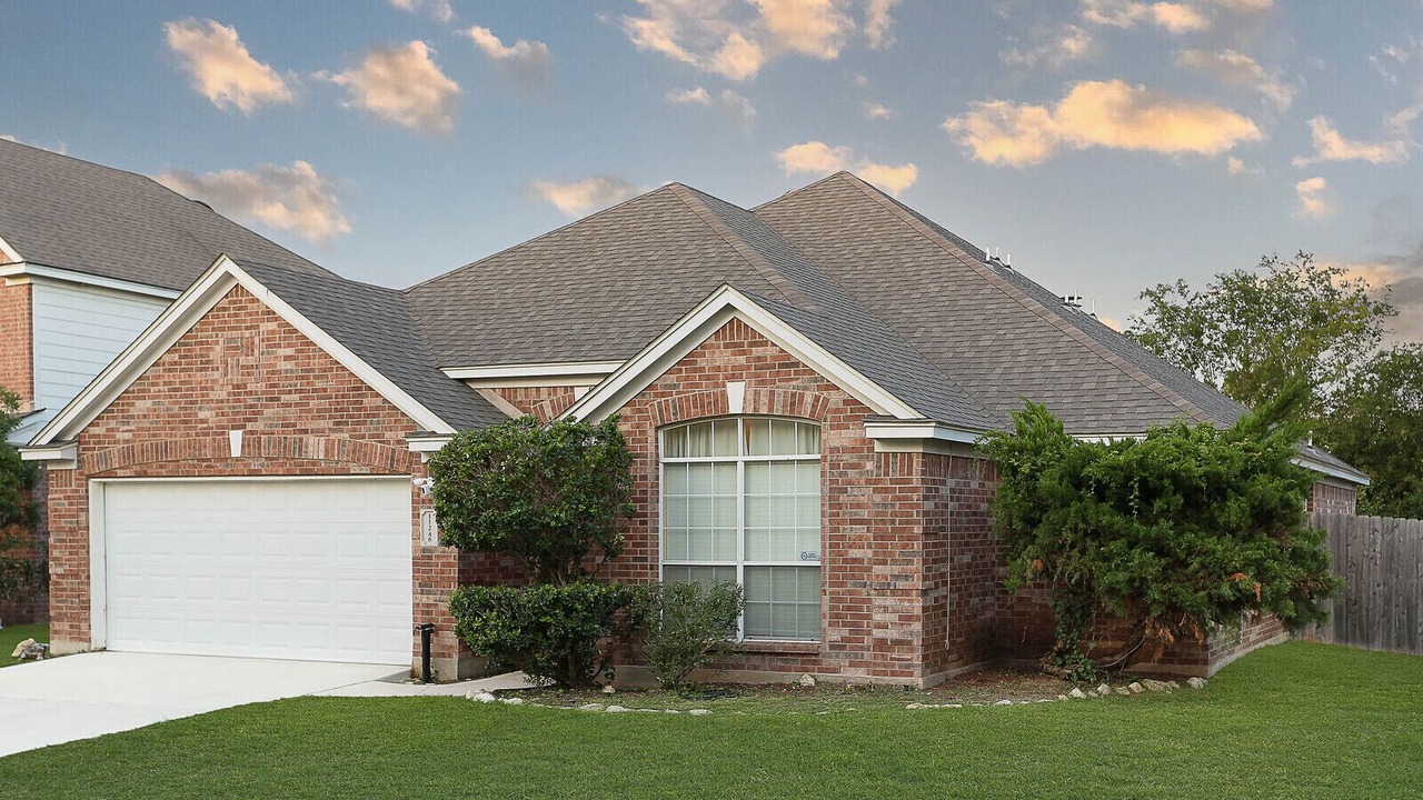 Photo of Outdoor in Woodridge