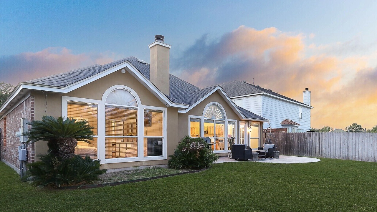 Photo of Outdoor in Woodridge