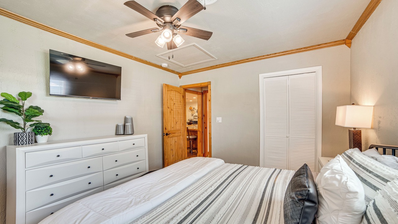 Photo of Bedroom in Gun Barrel City