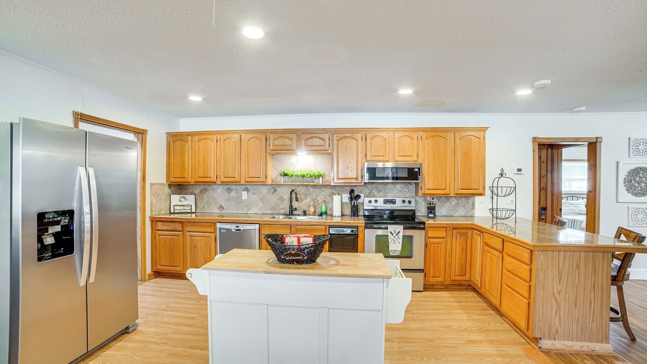 Photo of Kitchen in Gun Barrel City