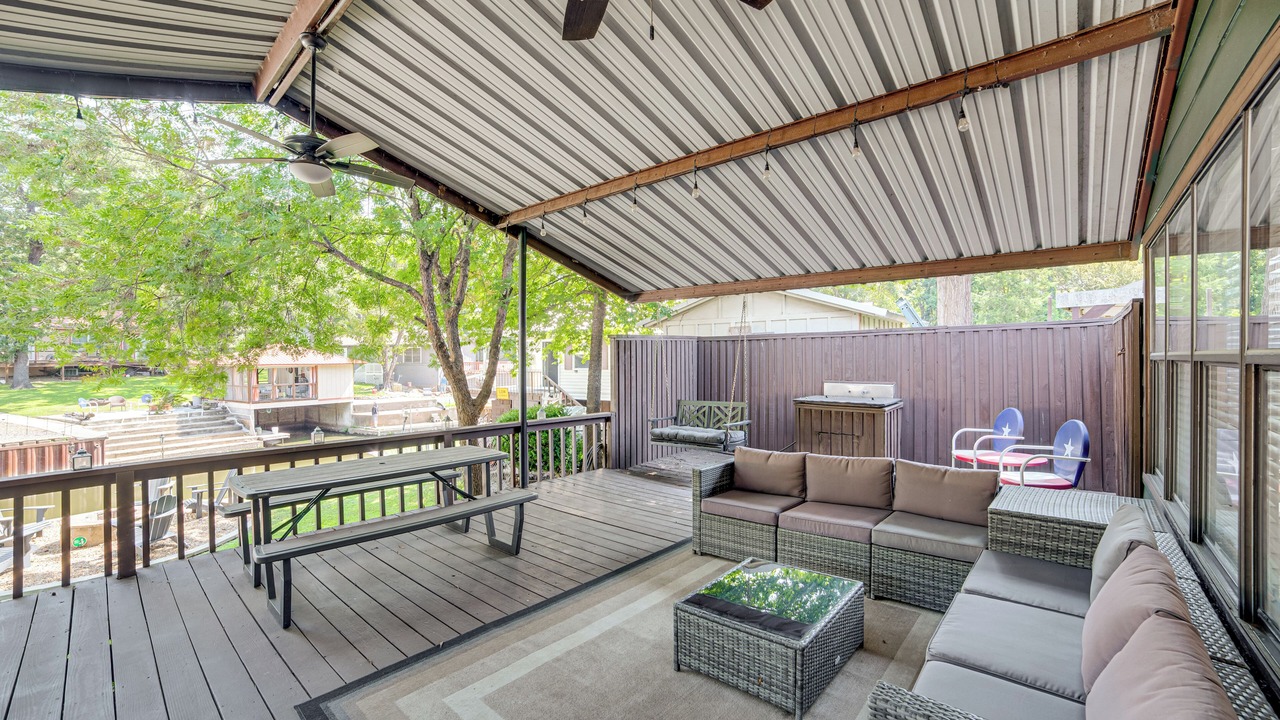 Photo of Outdoor in Gun Barrel City
