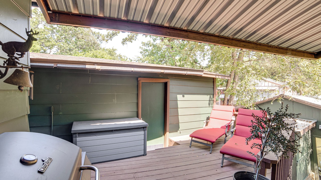 Photo of Outdoor in Gun Barrel City