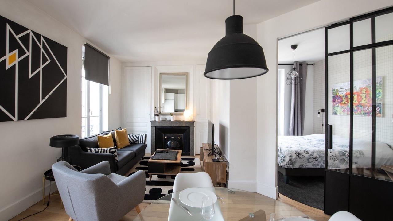 Photo of Bedroom in 6th Arrondissement