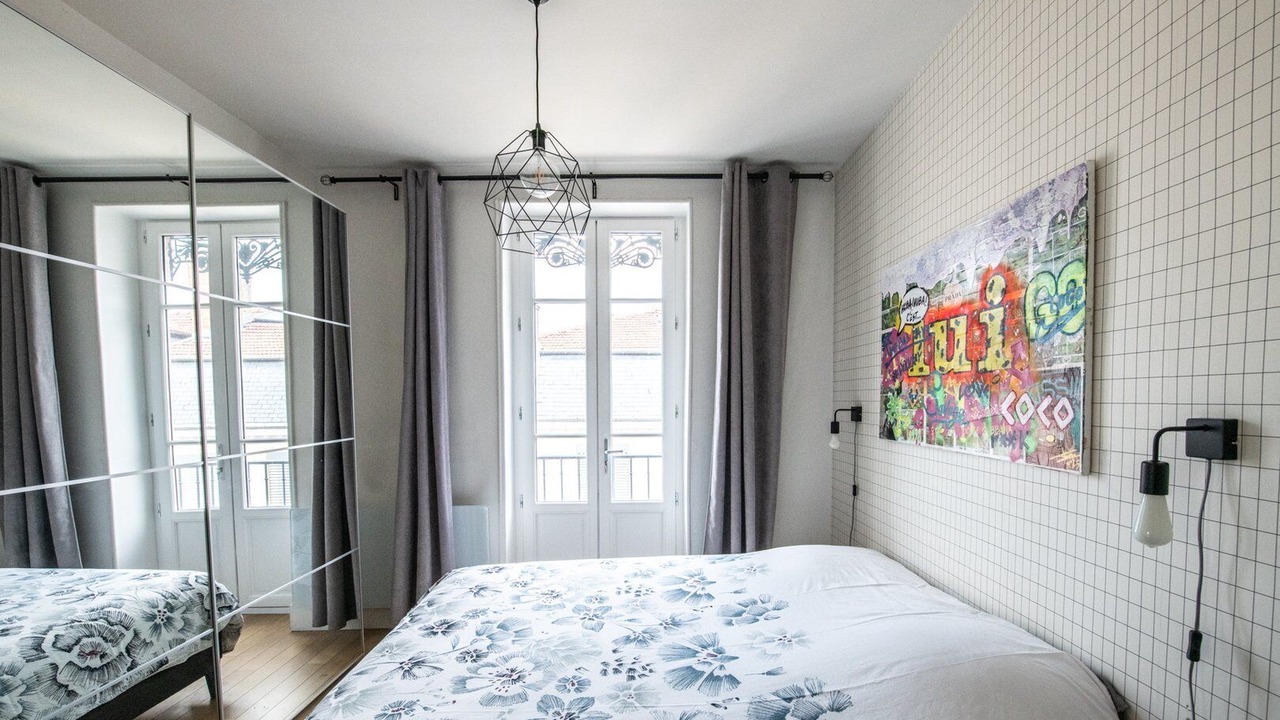 Photo of Bedroom in 6th Arrondissement