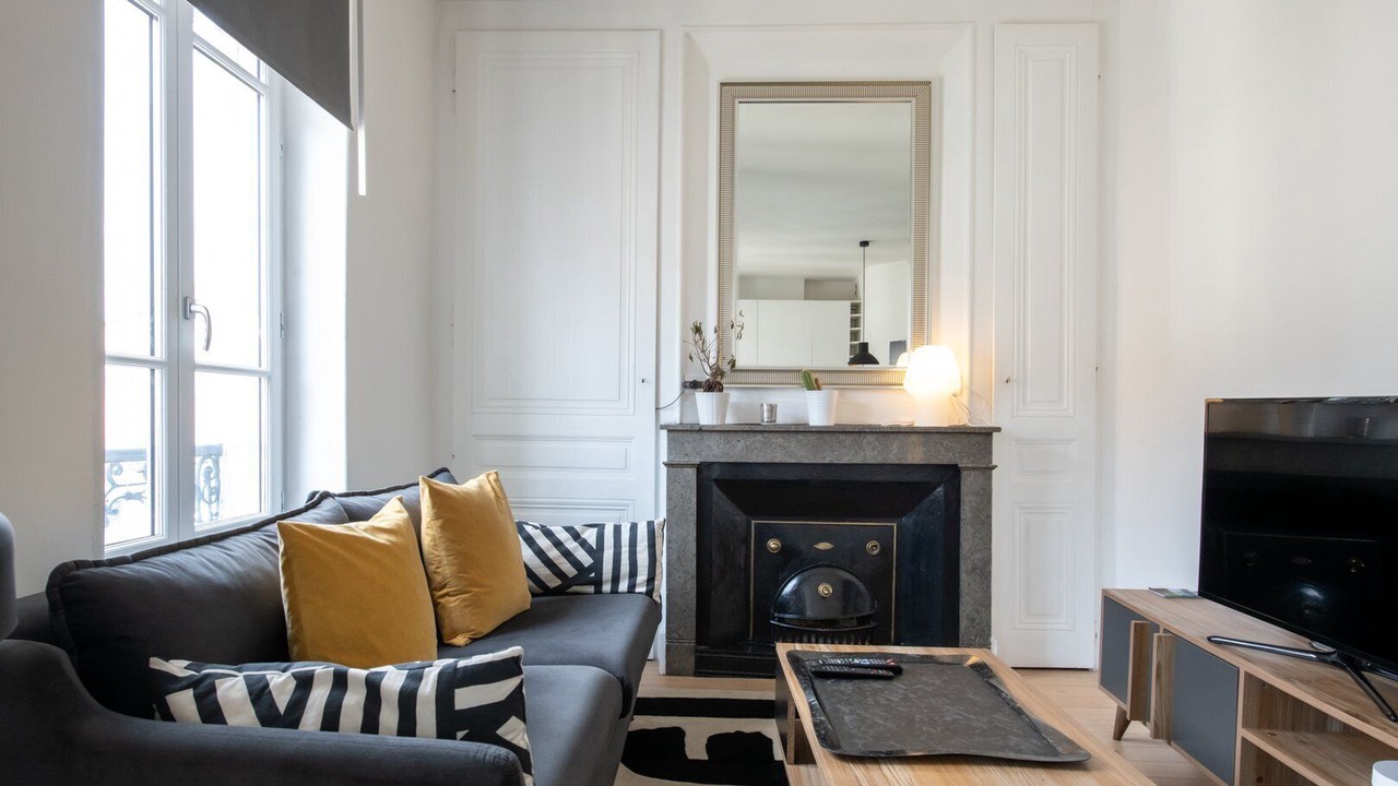 Photo of Livingroom in 6th Arrondissement