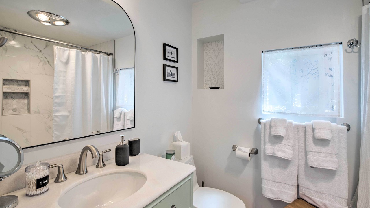 Photo of Bathroom in Seaside