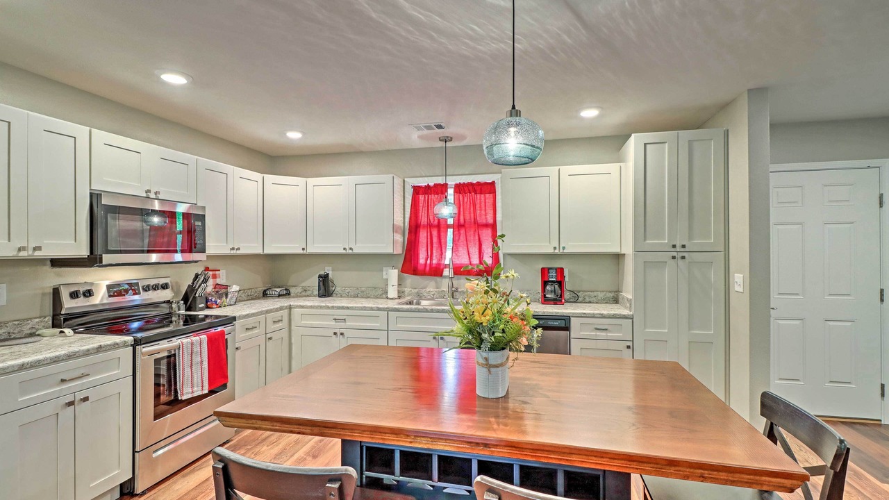 Photo of Kitchen in Bull Shoals