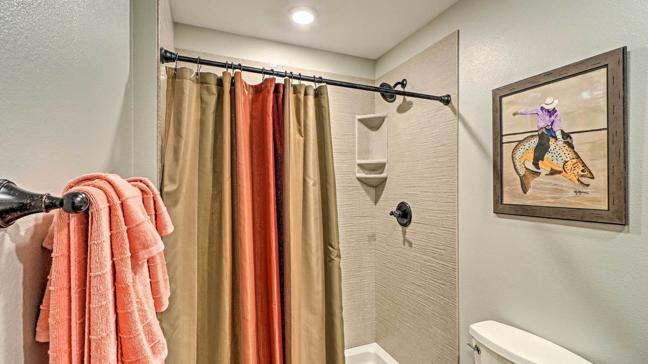 Photo of Bathroom in Bull Shoals
