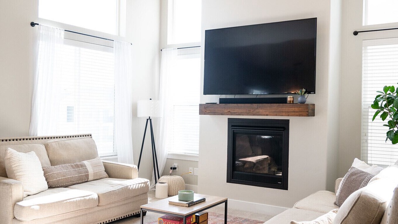 Photo of Livingroom in Herriman