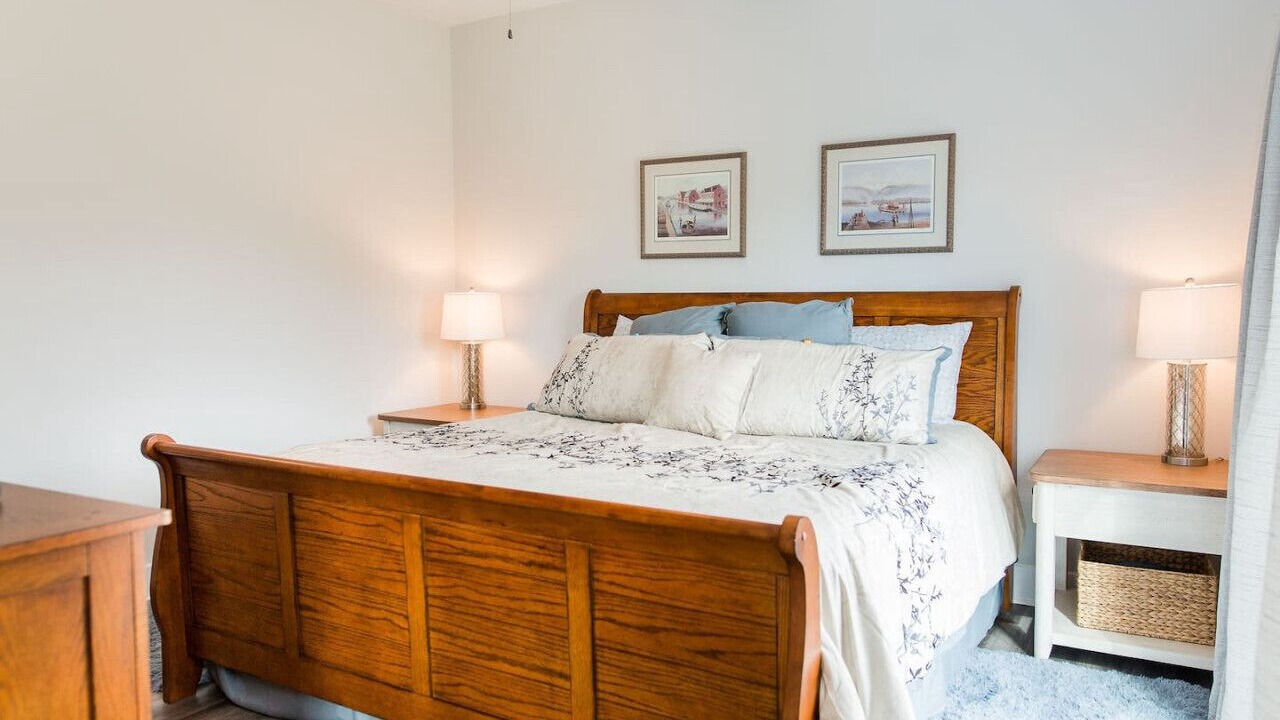 Photo of Bedroom in Forest