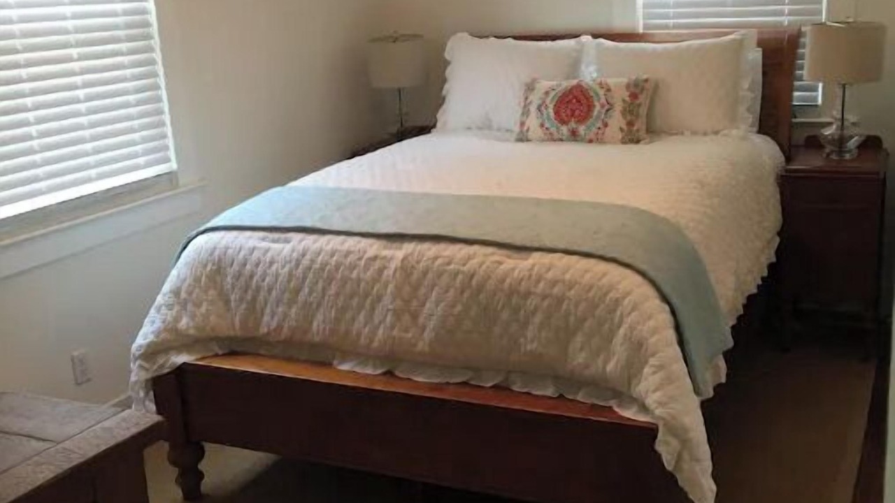 Photo of Bedroom in Green Cove Springs