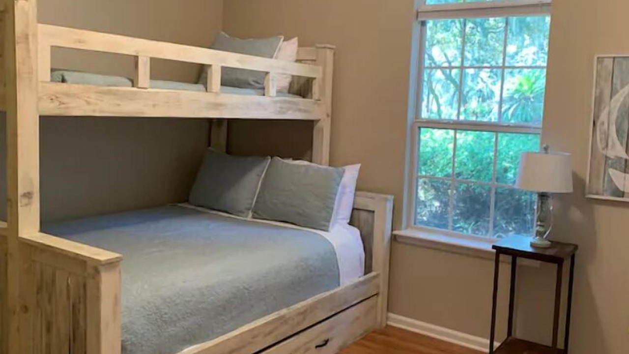 Photo of Bedroom in Green Cove Springs